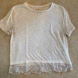 A&F crop lace shirt